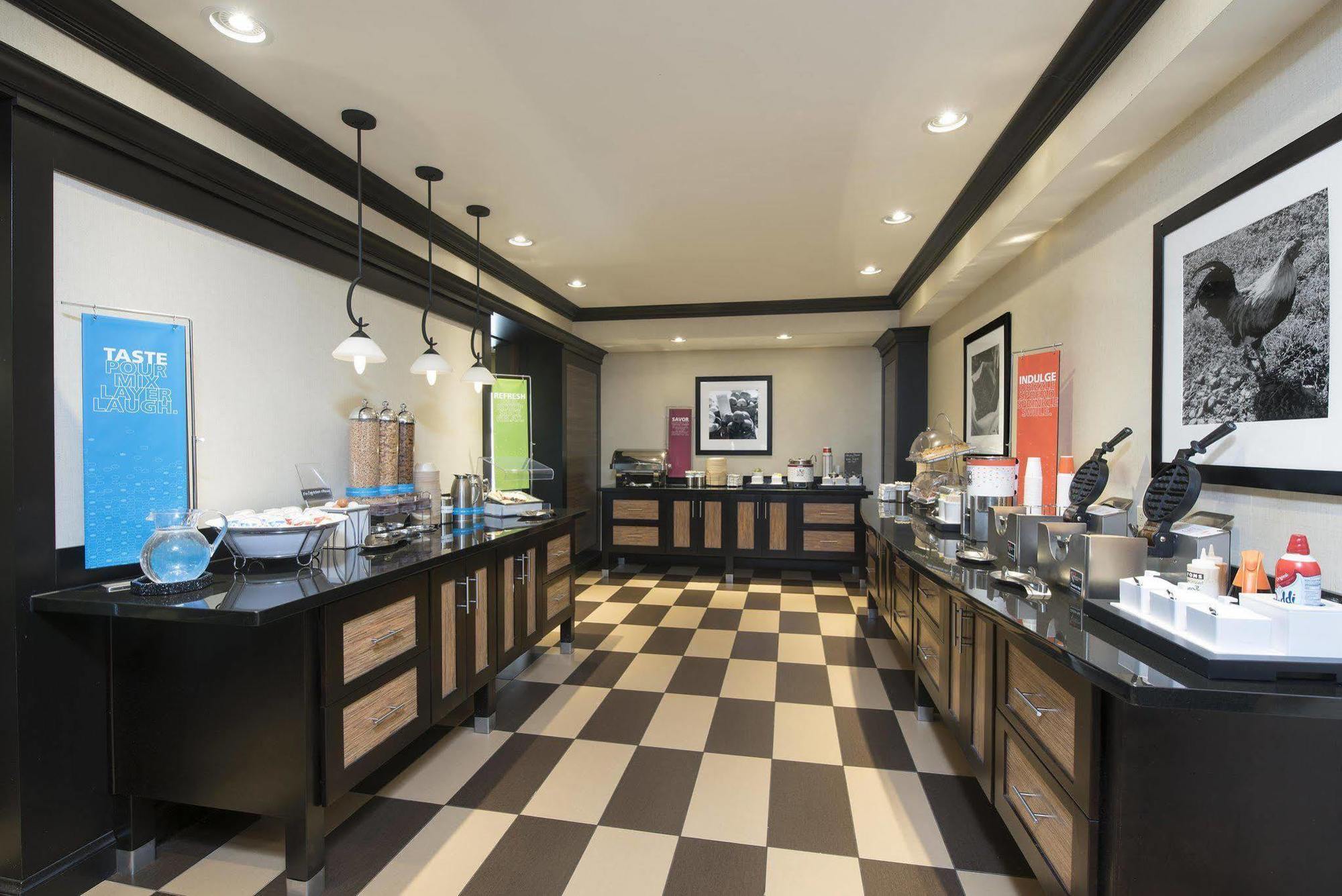 Hampton Inn & Suites Crawfordsville Buitenkant foto
